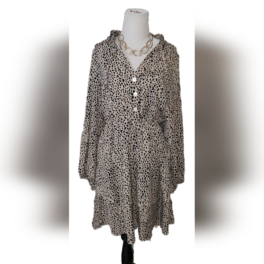 🤍 Light Beige & Black Animal Print Dress | Size M